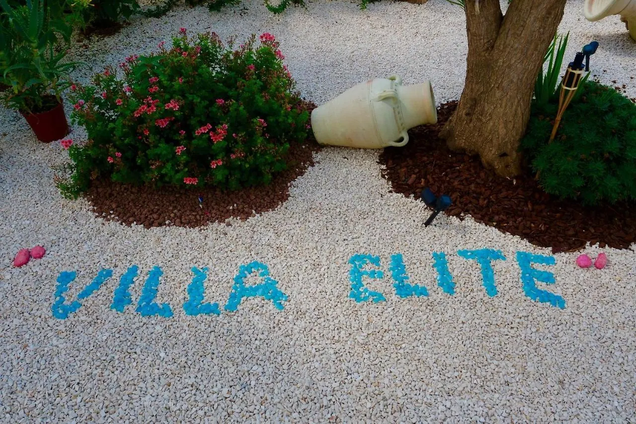 Villa Elite Agrigente 2*,